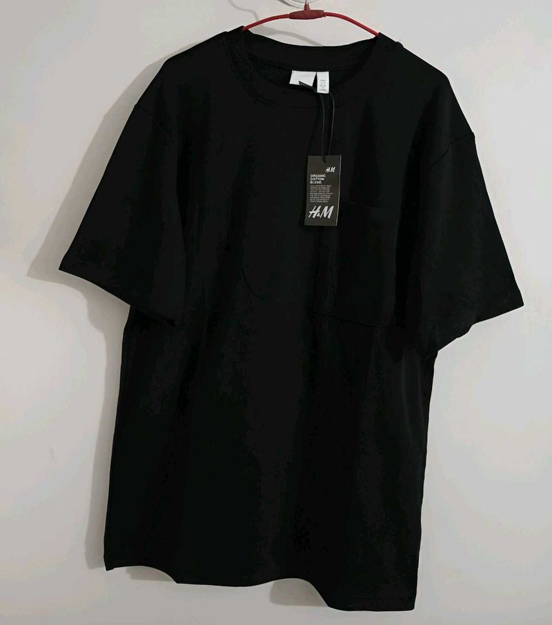 H&amp;M Black T Shirt🖤🧿 new🤌🏻✨