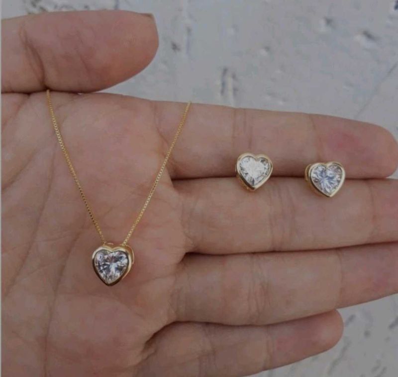 Solitaire Heart Necklace &amp; Earring Set