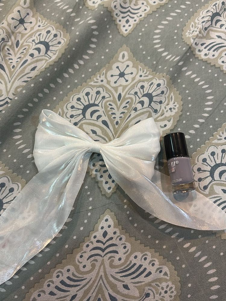 Bow + Nail Paint Combo