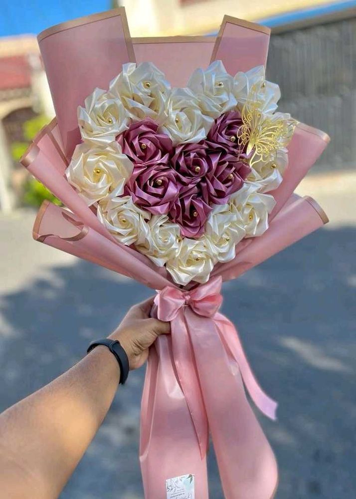 Ribbon Rose Bouquet