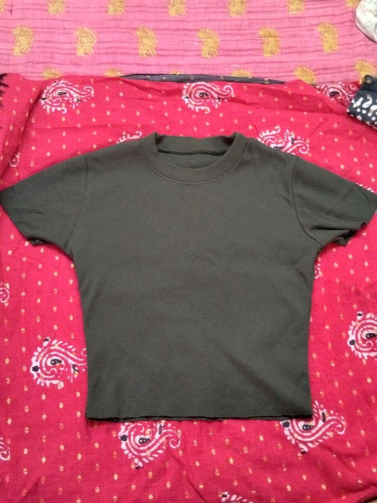 Olive Green Basic T-shirt