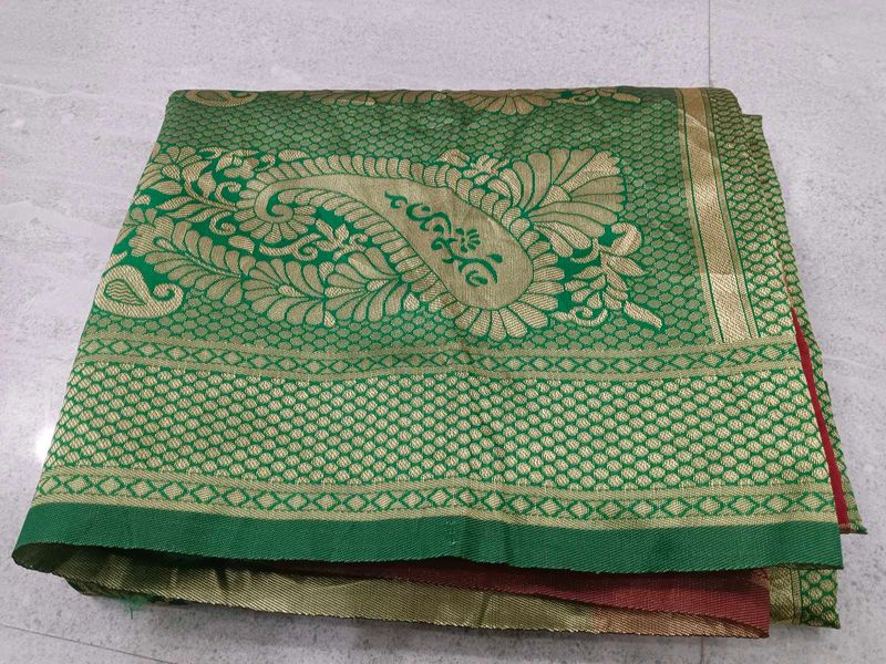Green &amp; Gold Saree