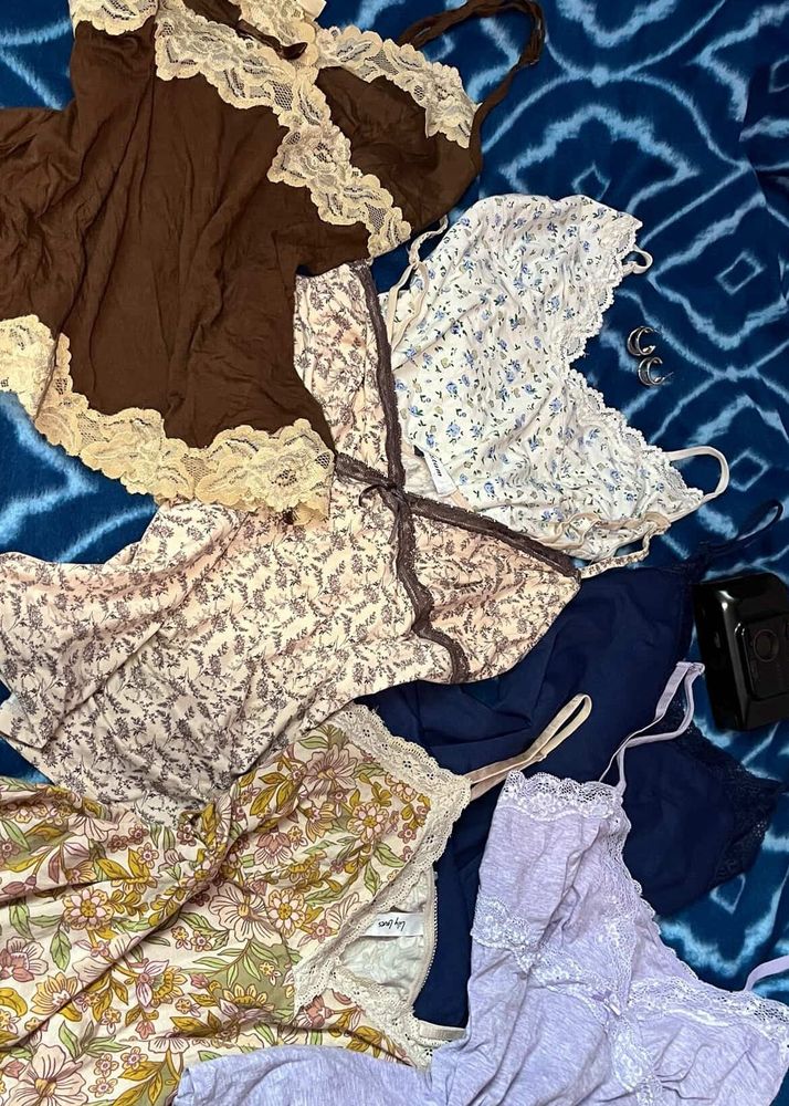 Lace Trim Cami Bundle