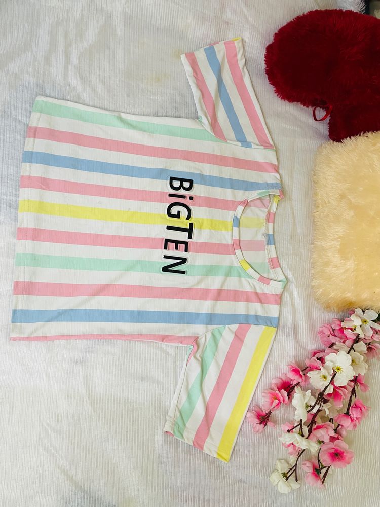 Comfortable Crop Top👗🌷