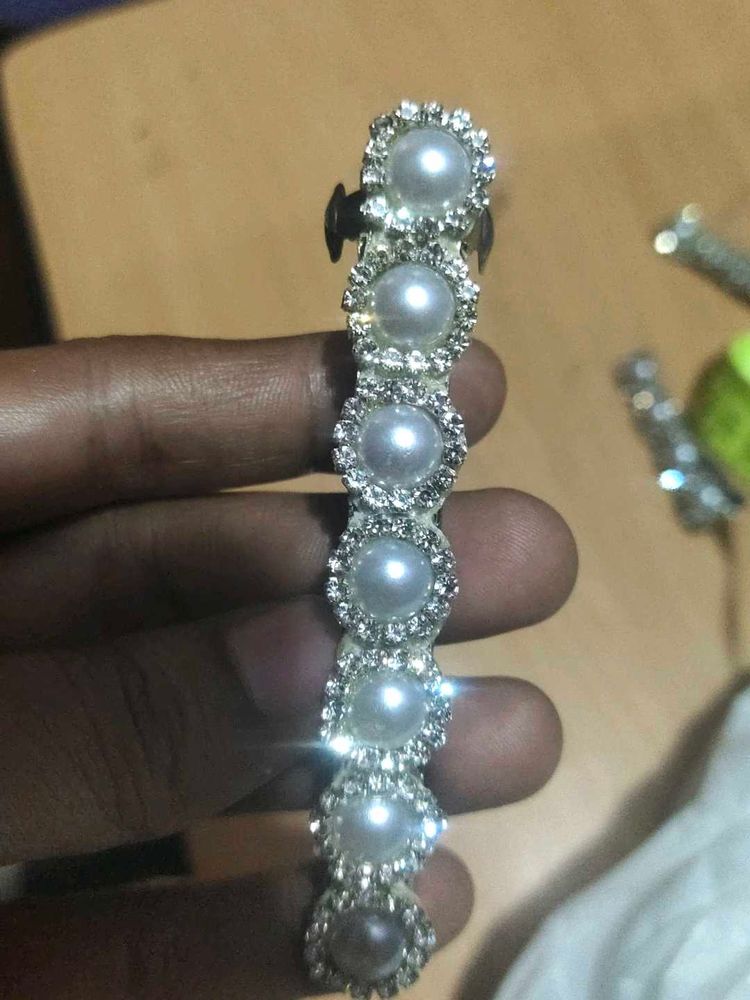Combo Pearl and Rhinestone Hair Clip