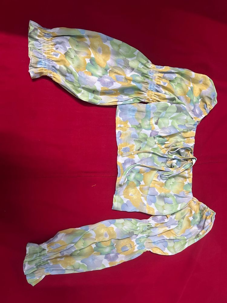 Floral Print Long Sleeve Crop Top