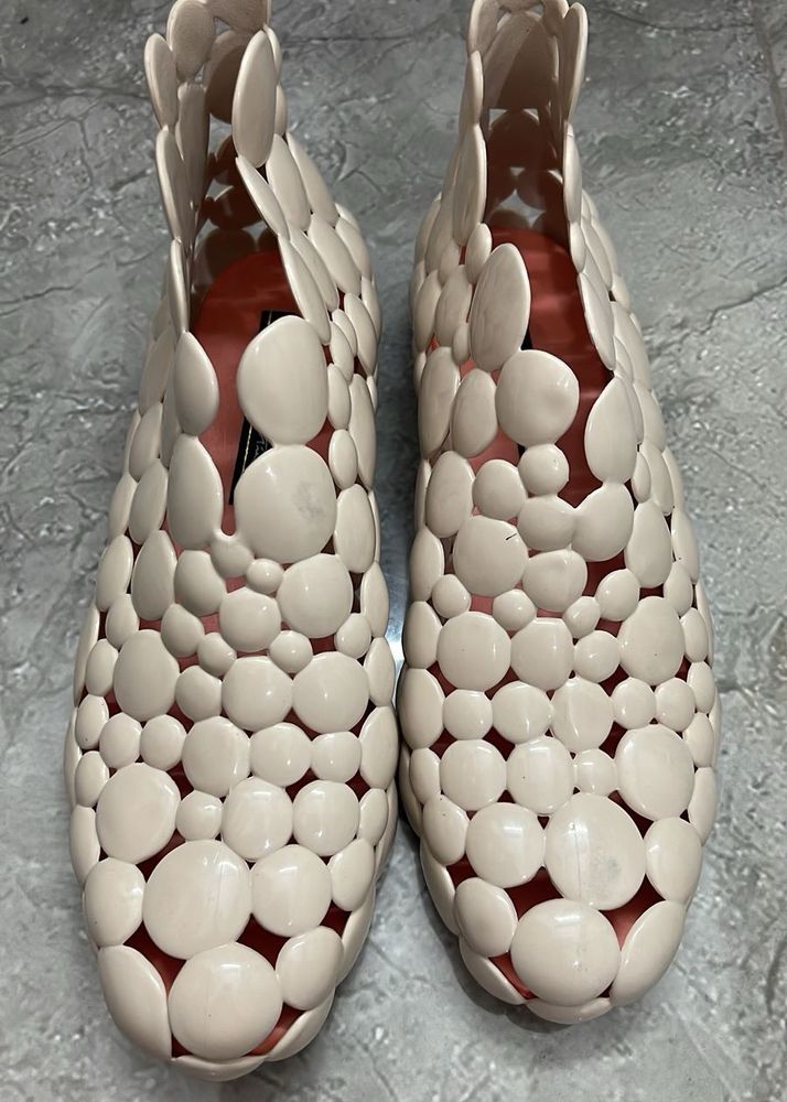 39 Melissa