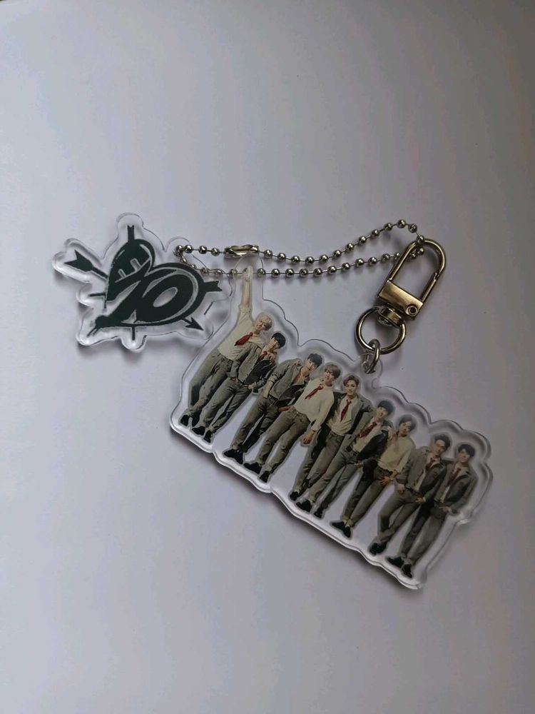 EXO OT9 Key Chain
