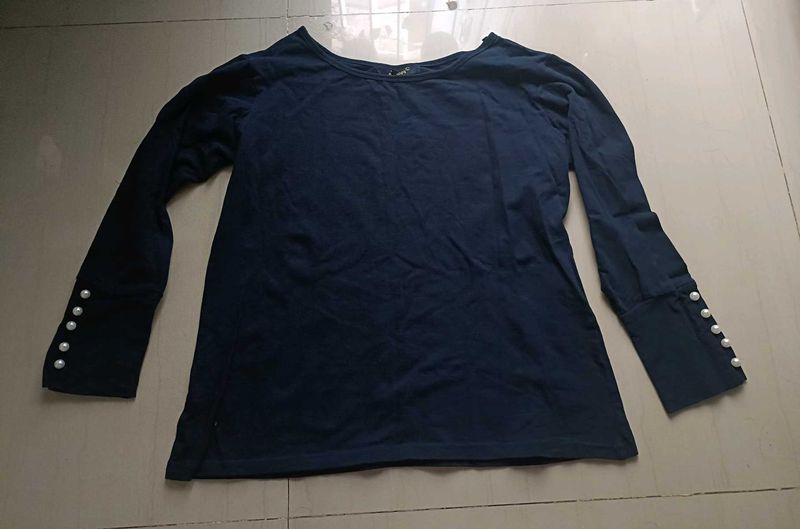 Amazing Full Sleeves Tshirt With Pearls Detailing
