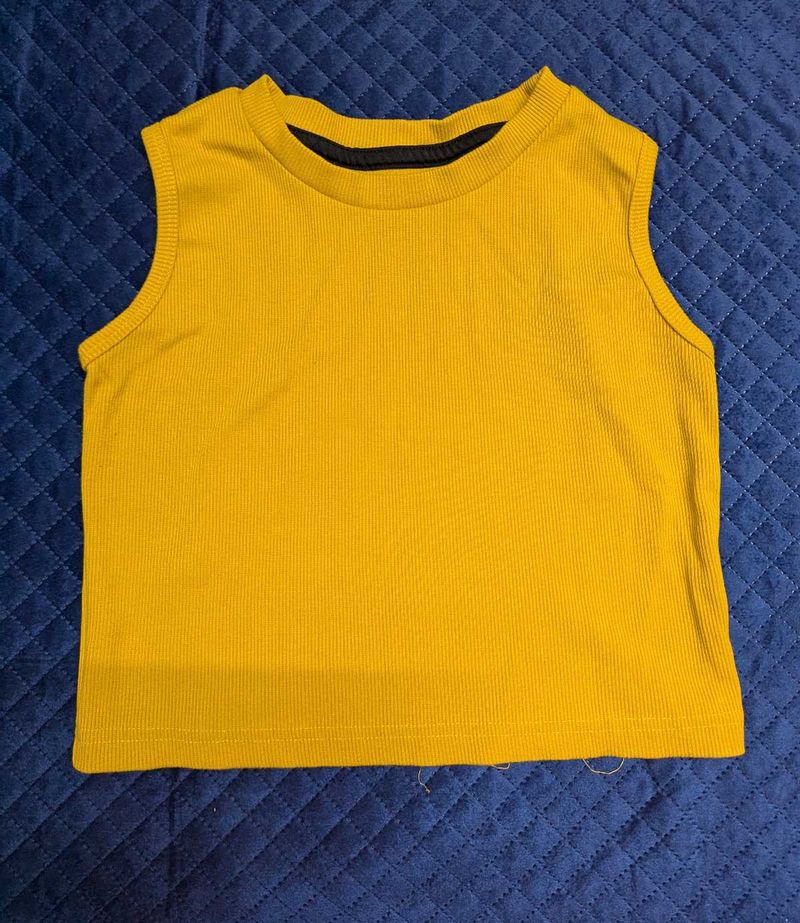 Cute Yellow Crop Top 💛♥️💛