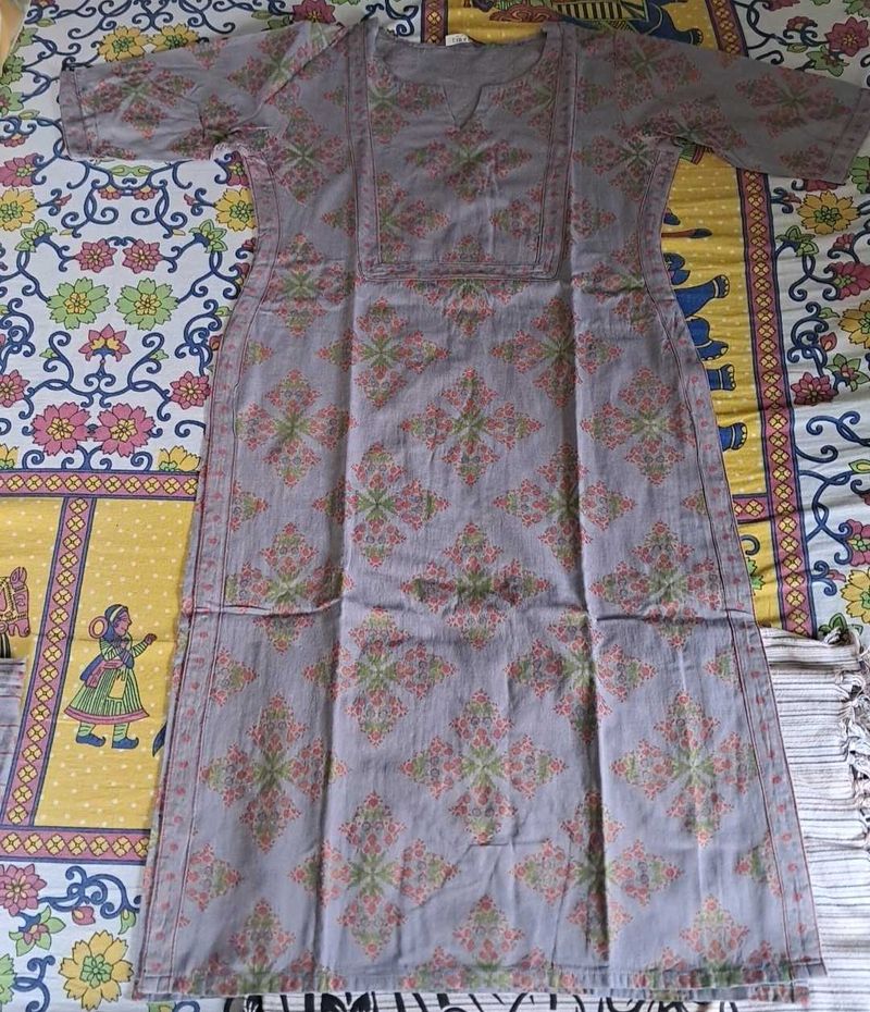 Kurti Set