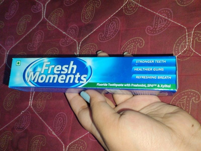 Modicare Fresh Moments Fluoride Toothpaste With Freshmint SPA** And Xylitol