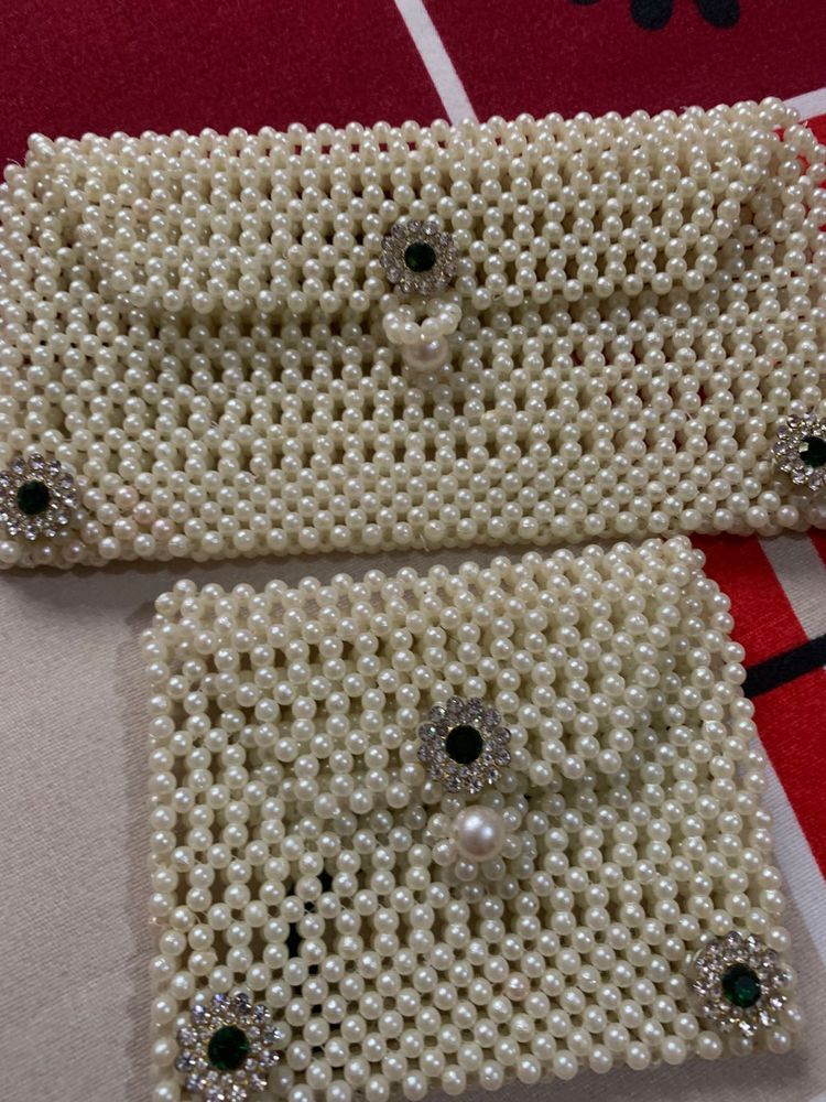 handcarfted Pearl Beaded Clutch