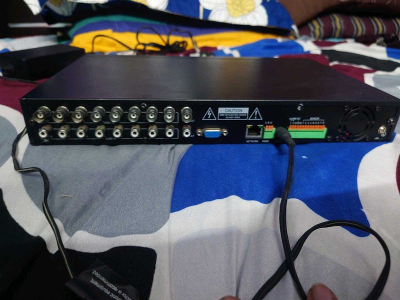 8 CHANNEL DVR WITH 1TB SEAGATE SURVEILLANCE HDD
