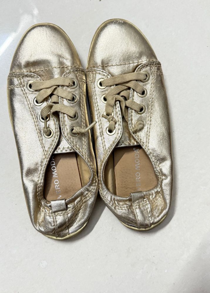 vero Moda Sneaker EURO 37