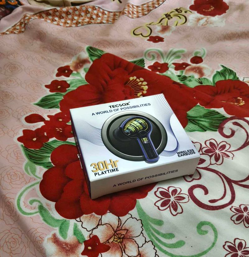 NEW SEAL PACK TECSOX BUDS