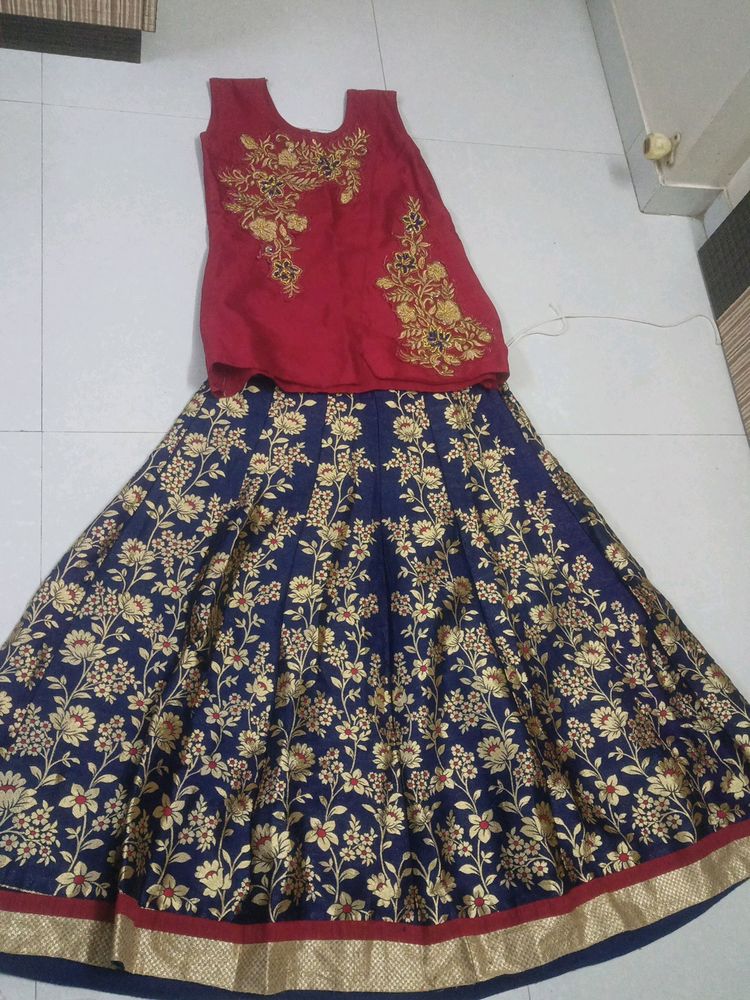 Lehenga Choli Red Navy Blue