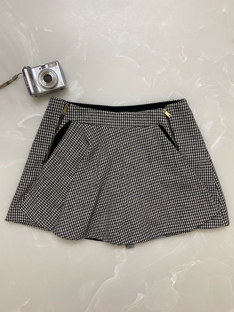 Skorts