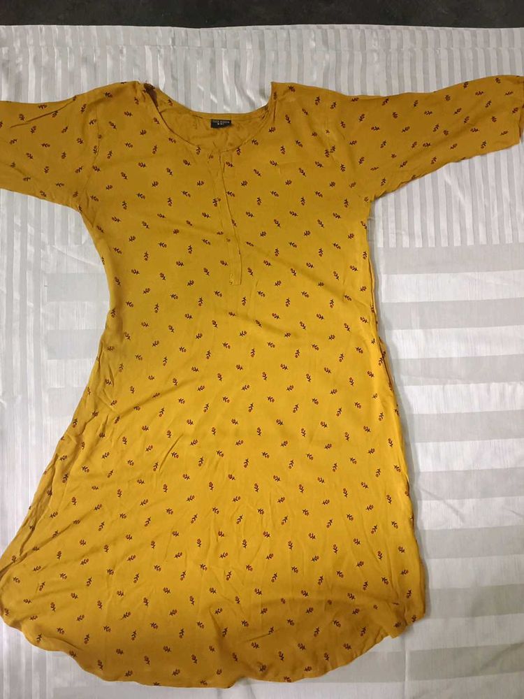 Beautiful Floral Kurti😍