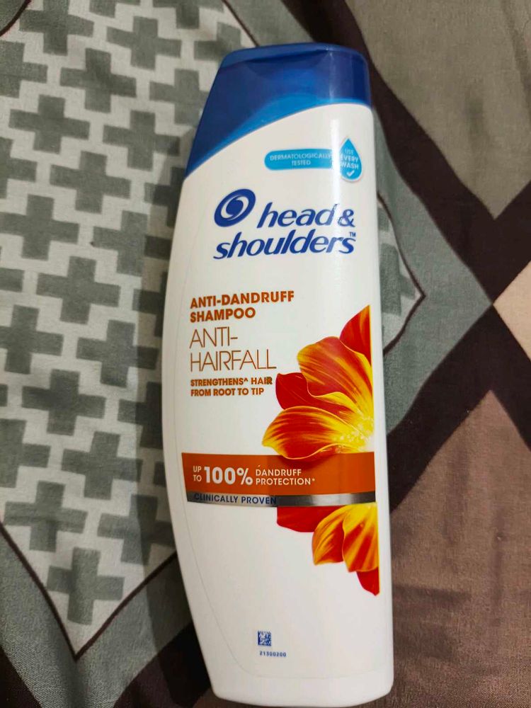 Anti dandruff shampoo