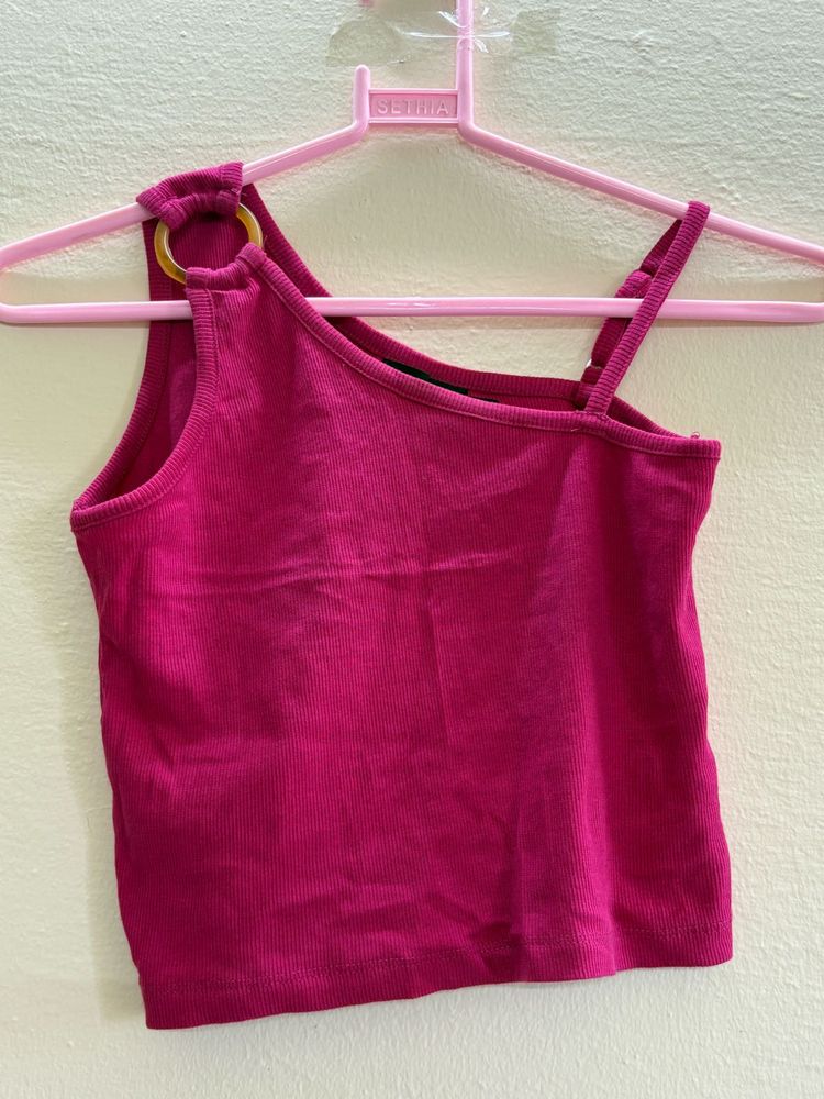 Casual Ring Detail Crop Top
