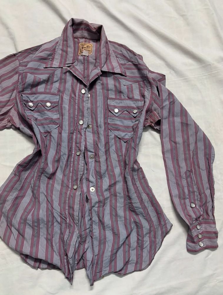 Striped y2k style vintage Shirt