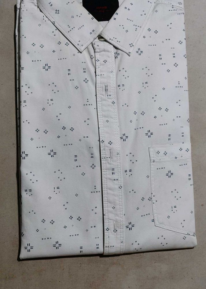 Patterned Button-Down Shirt