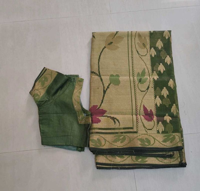 Green Cotton Saree🌿