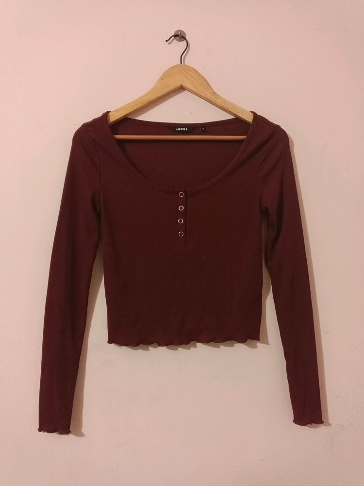 Deep Neck Crop Top... For Girls...