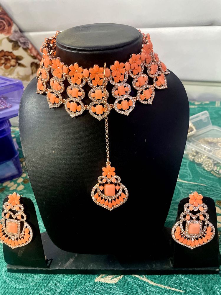 Peach Choker Set with Earrings🤩👍👌