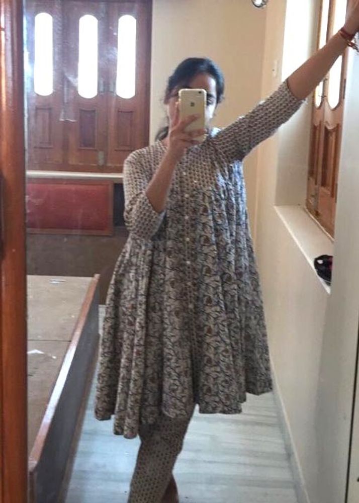 sangria women Anarkali suit with trouser