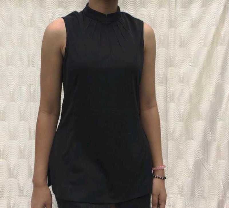 Sleeveless Black Mock Neck Top