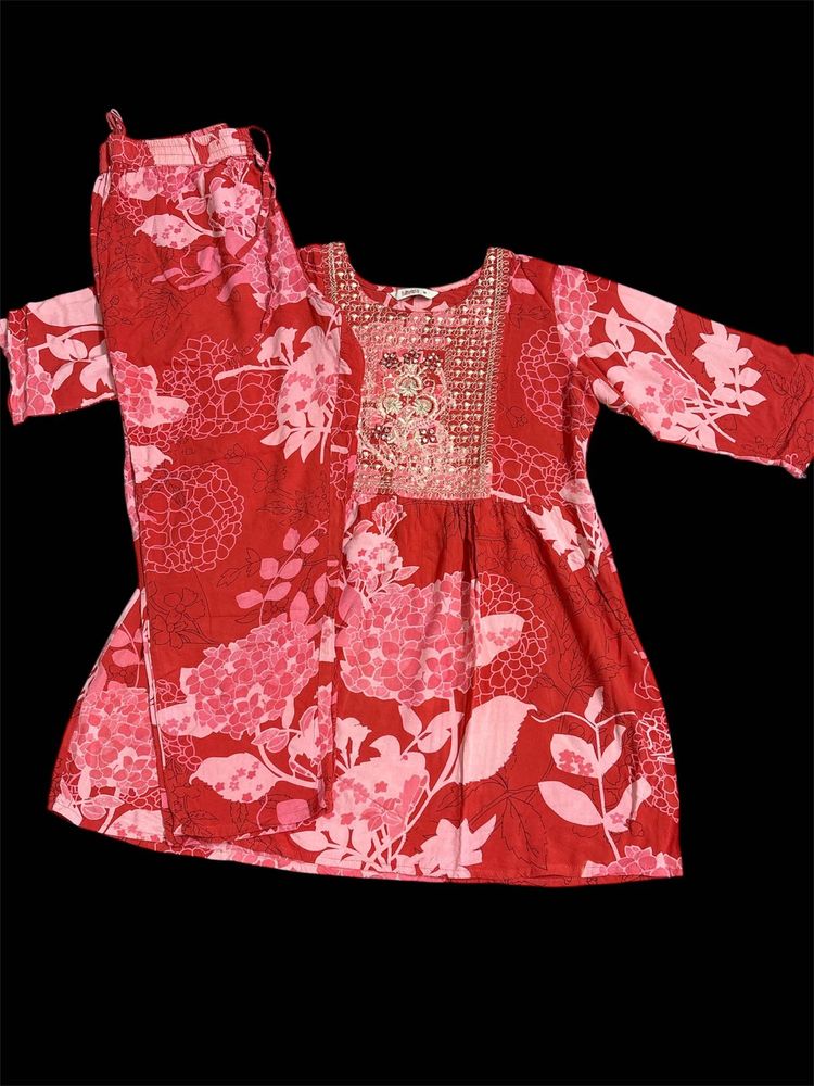 Embroidered Suit Set
