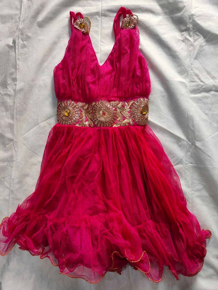 Beautiful Pink 🩷 Frock For Girl
