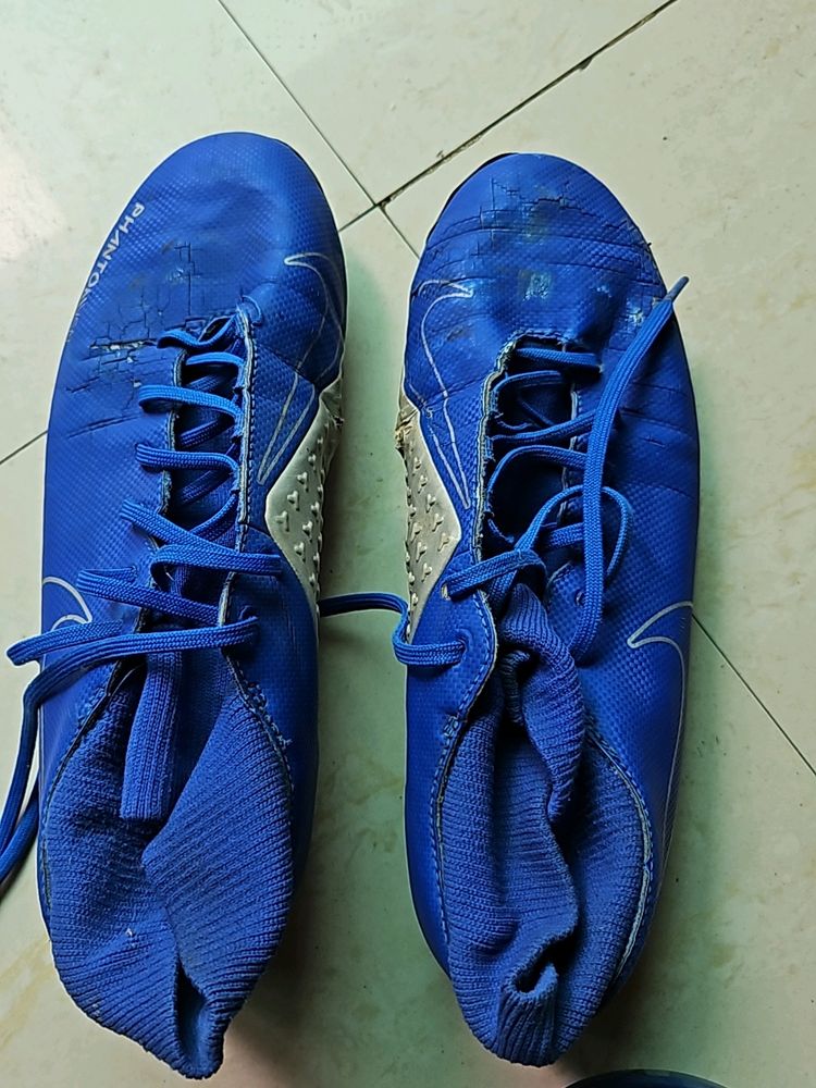Nike Phantom Football Shoes