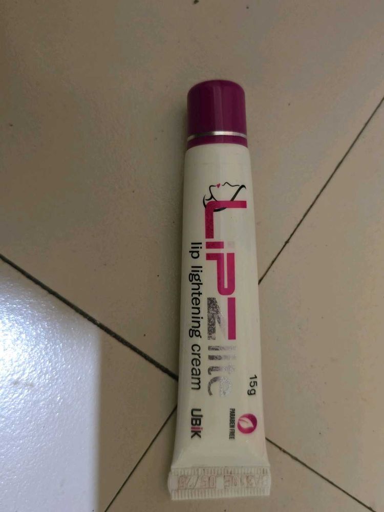 Lipzlite Lip Lightening Cream