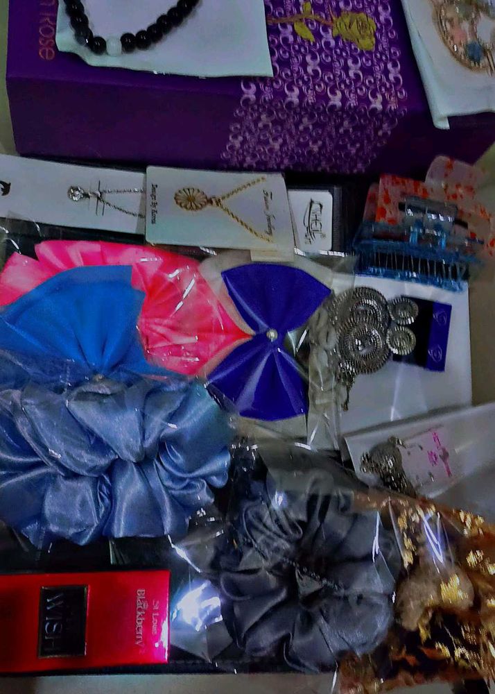 Assorted Jewelry &amp; Hair Accessories Bundle