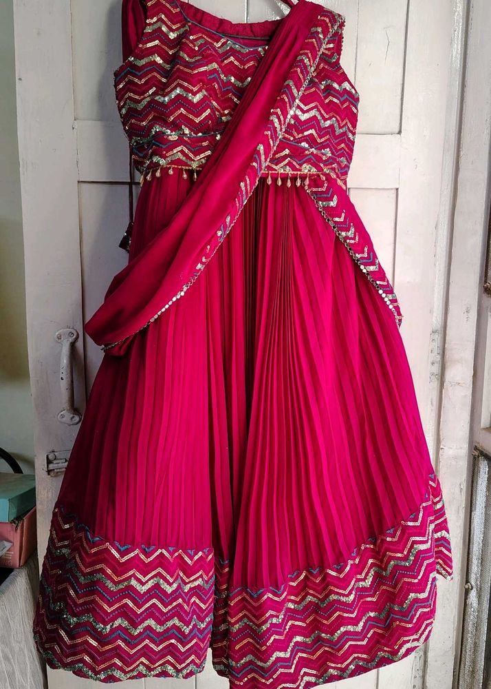 🔥Saree style Lehenga🩷 rani pink indo western