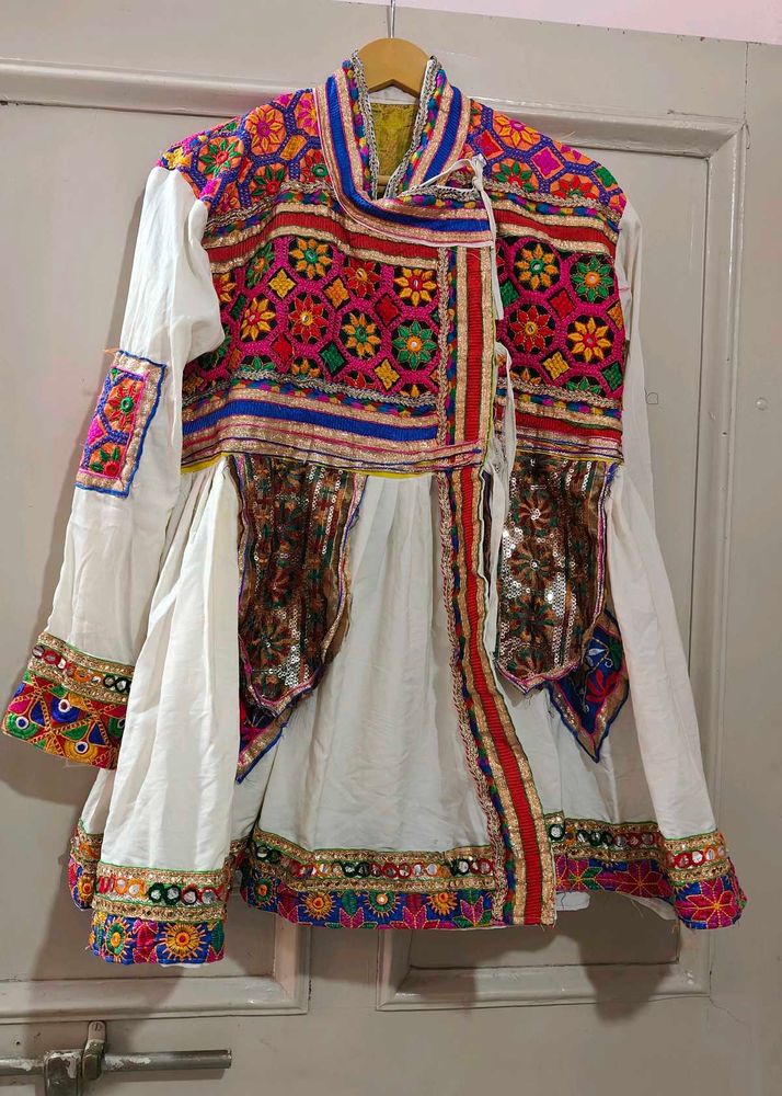 Off White Dhoti With Kurta For Navratri Festival