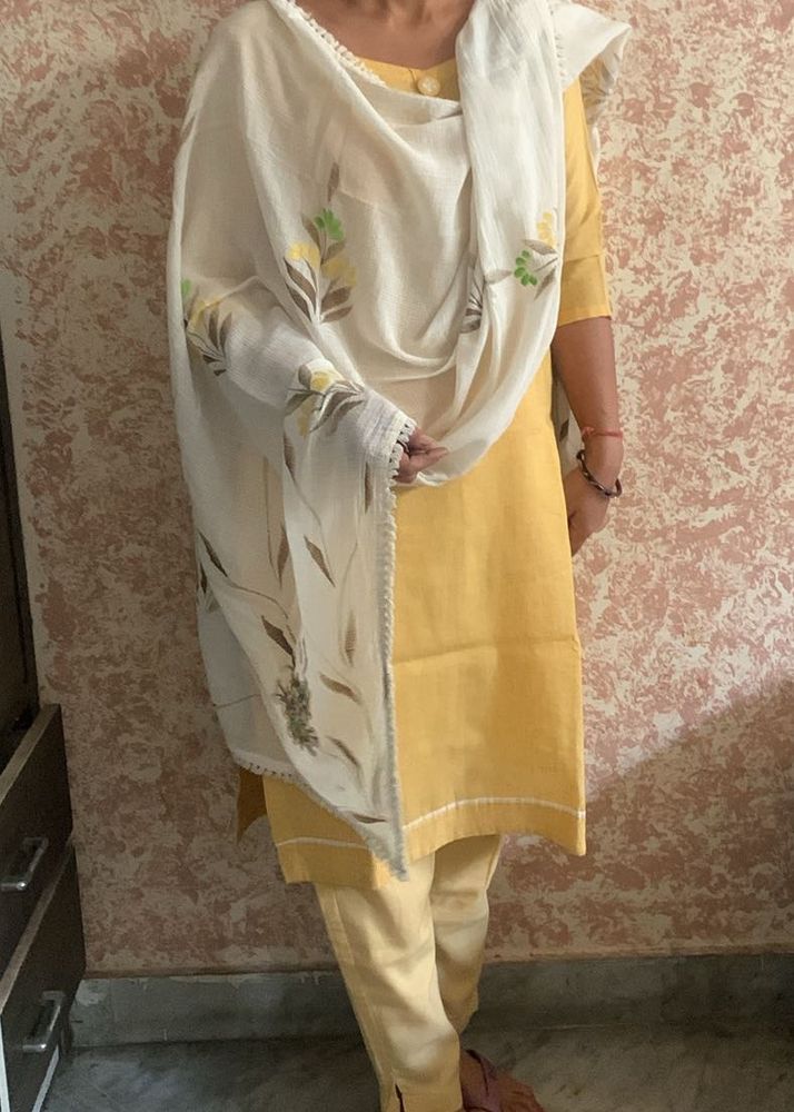 Suit Set: Stylish Kurta, Pant/Plazo , Chunni