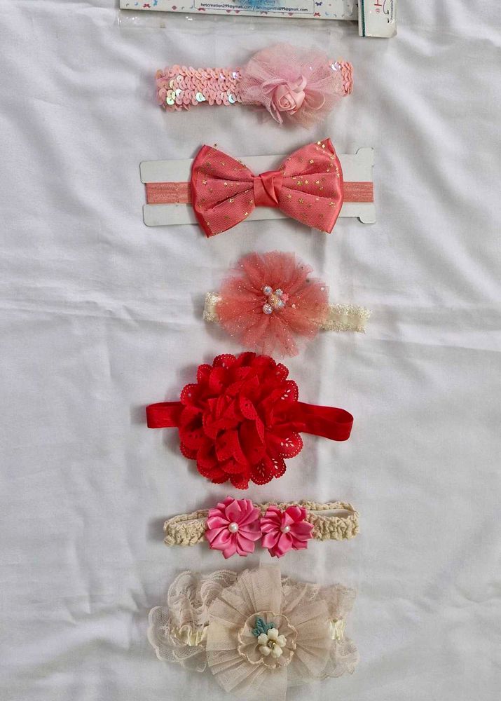 Baby Hairband In Excellent Condition