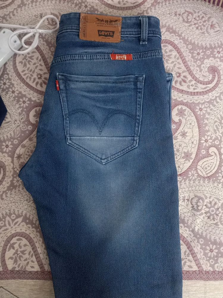 Men Levi&#39;s Blue Colour Jeans
