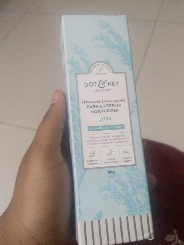 100g Dot And Key With Cermaids Moisturizer