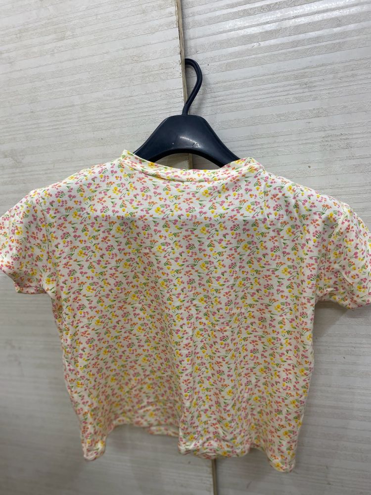 Floral Print Cropped T-Shirt