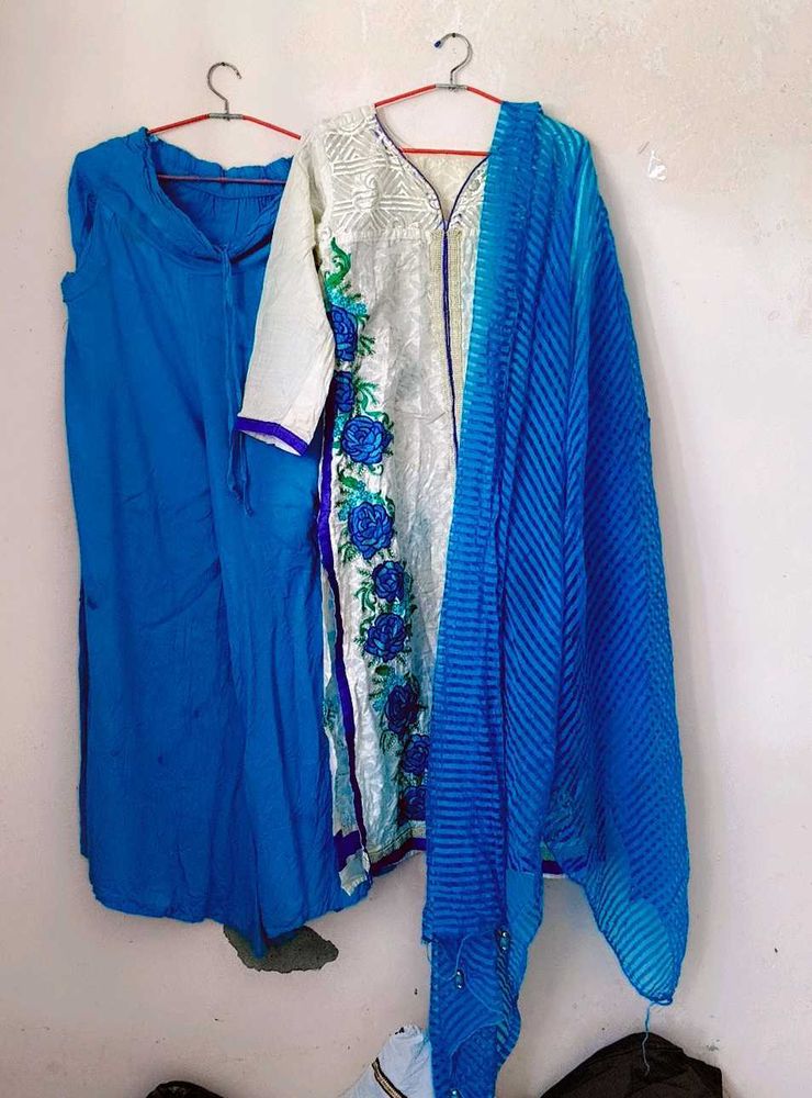 Very Beautiful And Comfortable Suit