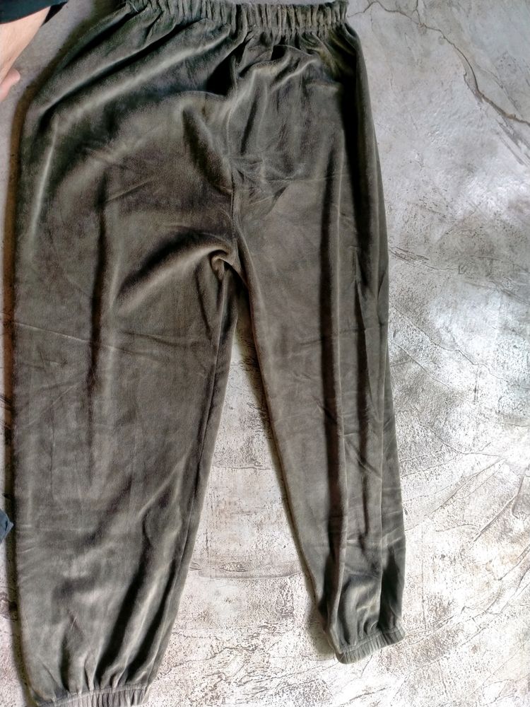 Ladies Lower..Winter Material.. Elastic Waist Size Upto 36 Inch