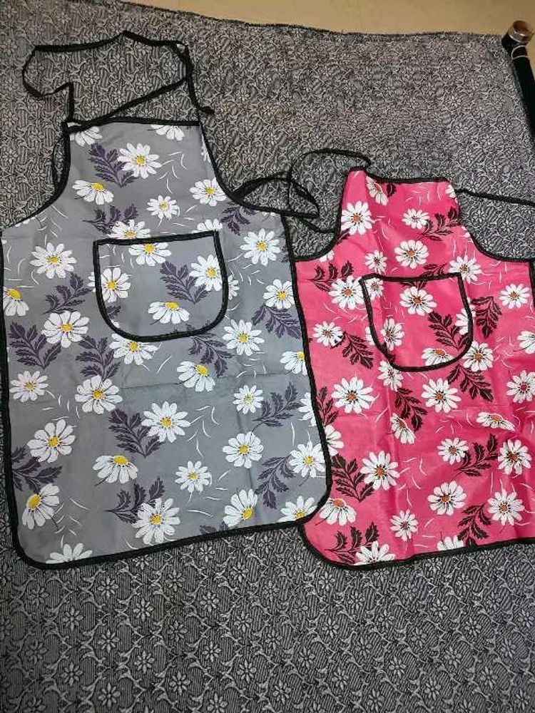 Floral Print Aprons (Set of 2)