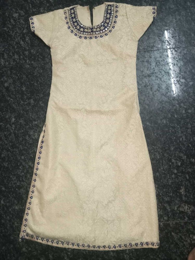 A Nude Glittering Kurta