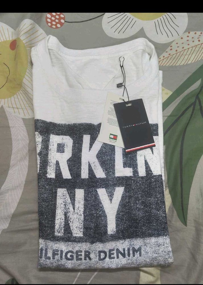 Tommy Hilfiger T-shirt