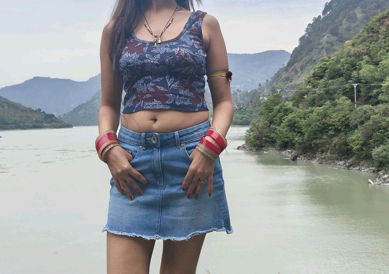 Combo Of Short Skirt &amp; Crop Top